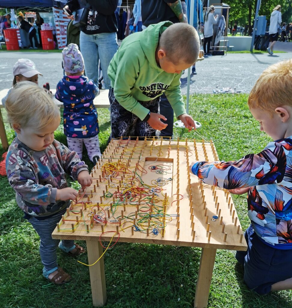 Kummilauad üritusele